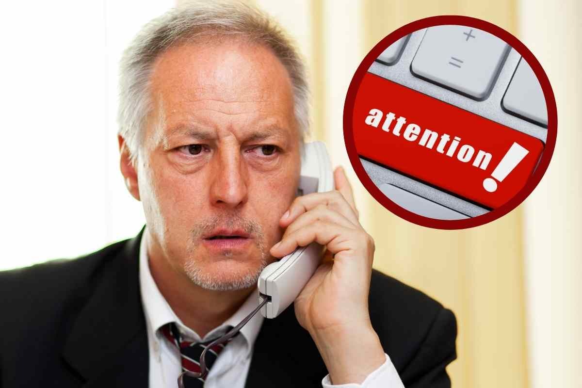 Uomo preoccupato al telefono